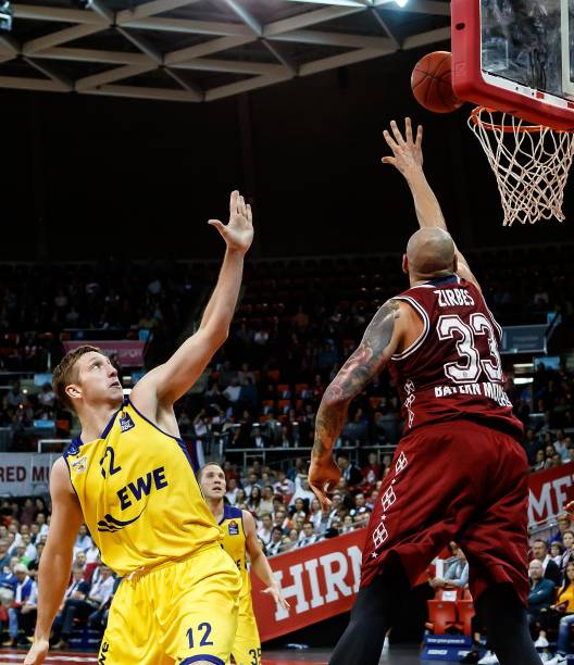 霍里将湖人 霍里将湖人