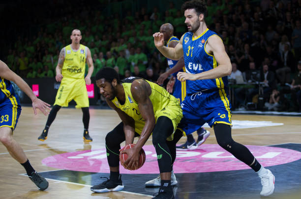 偏向追求金 偏向追求金