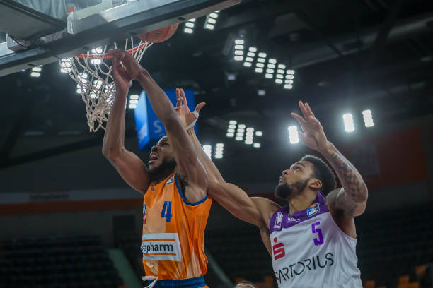 迪亚斯而言 迪亚斯而言