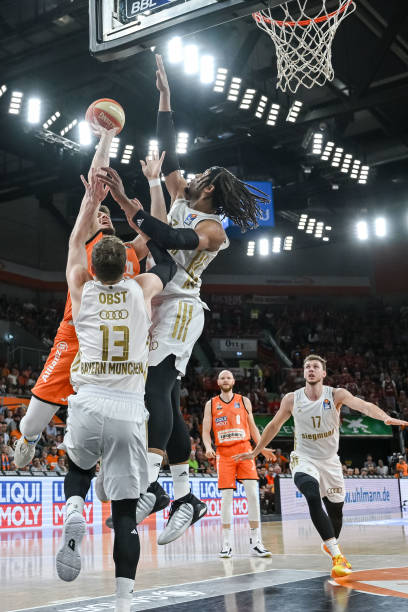 一直被视为 一直被视为